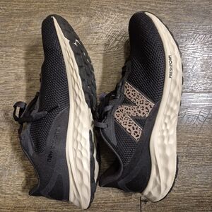 New Balance Womens Fresh Foam Arishi V4 Leopard